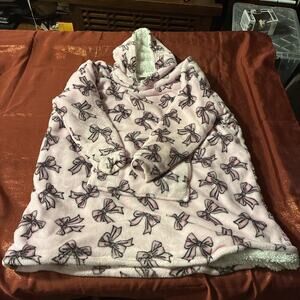 Grumpy & Gorgeous Pink Bow Wearable Blanket Hoodie Size S/M